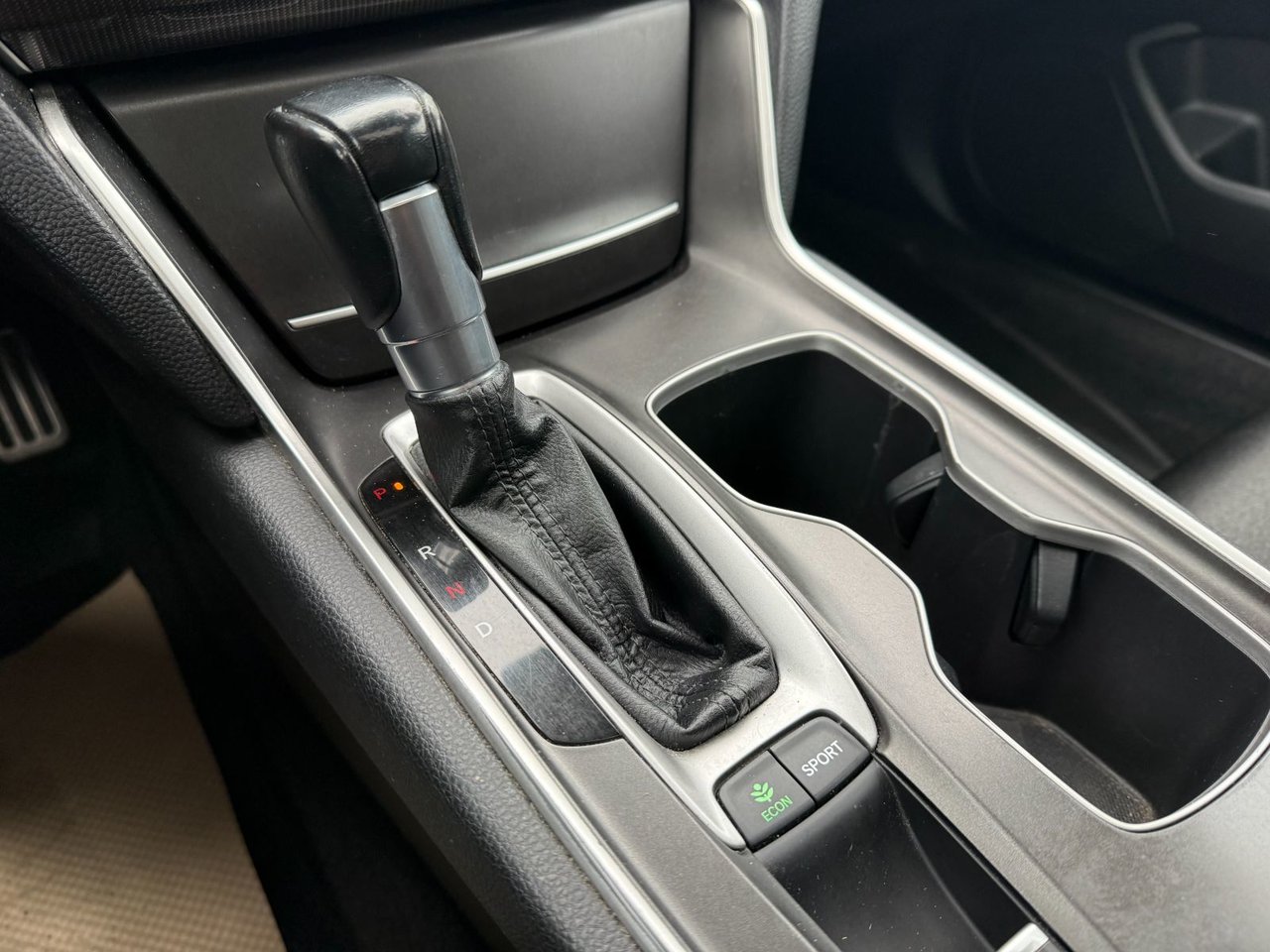 Honda Accord Sedan Sport 2020-17