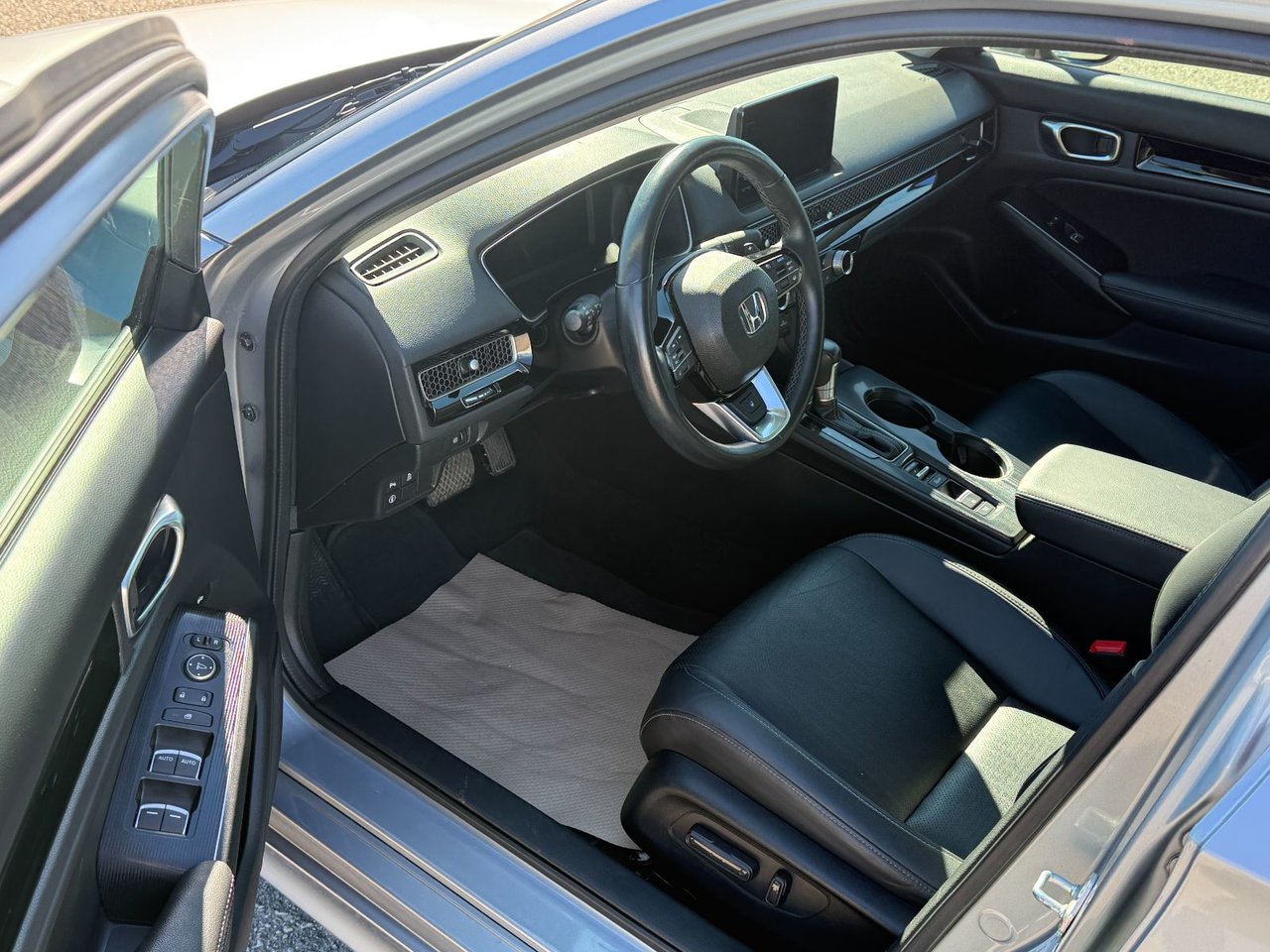 Honda Civic Sedan Touring 2022-11
