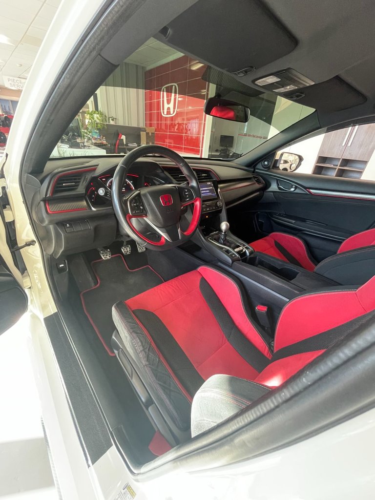 Honda Civic Type R  2018-13