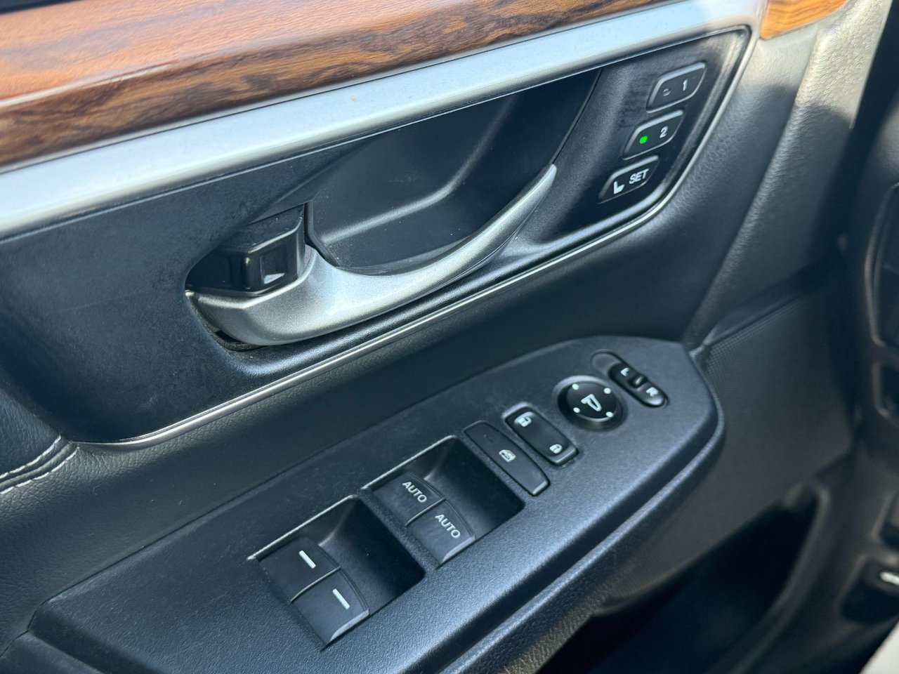 Honda CR-V Touring 2017-13