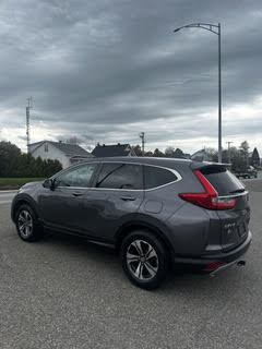Honda CR-V LX 2018-9