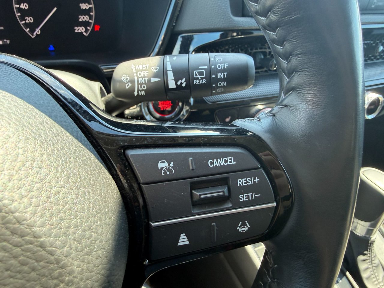 Honda CR-V Sport 2023-15