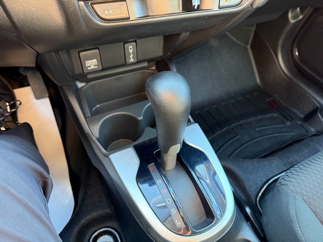 Honda Fit LX 2020-17