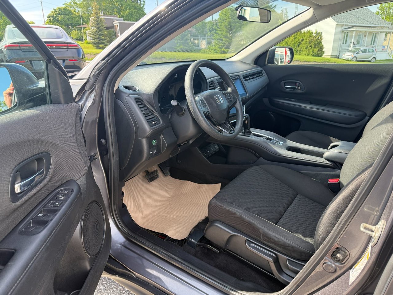 Honda HR-V LX 2017-12