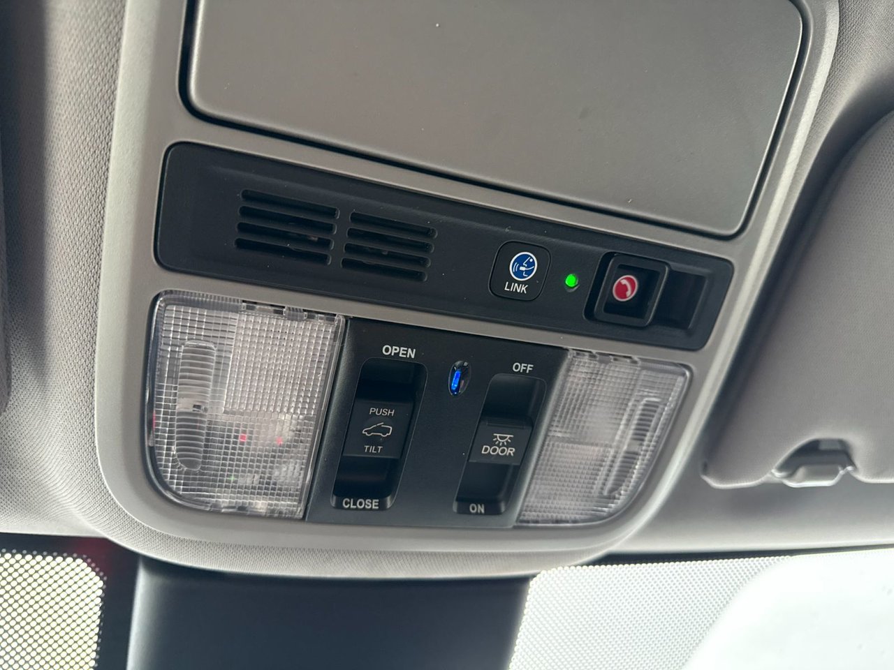 2022 Honda Odyssey Touring-18