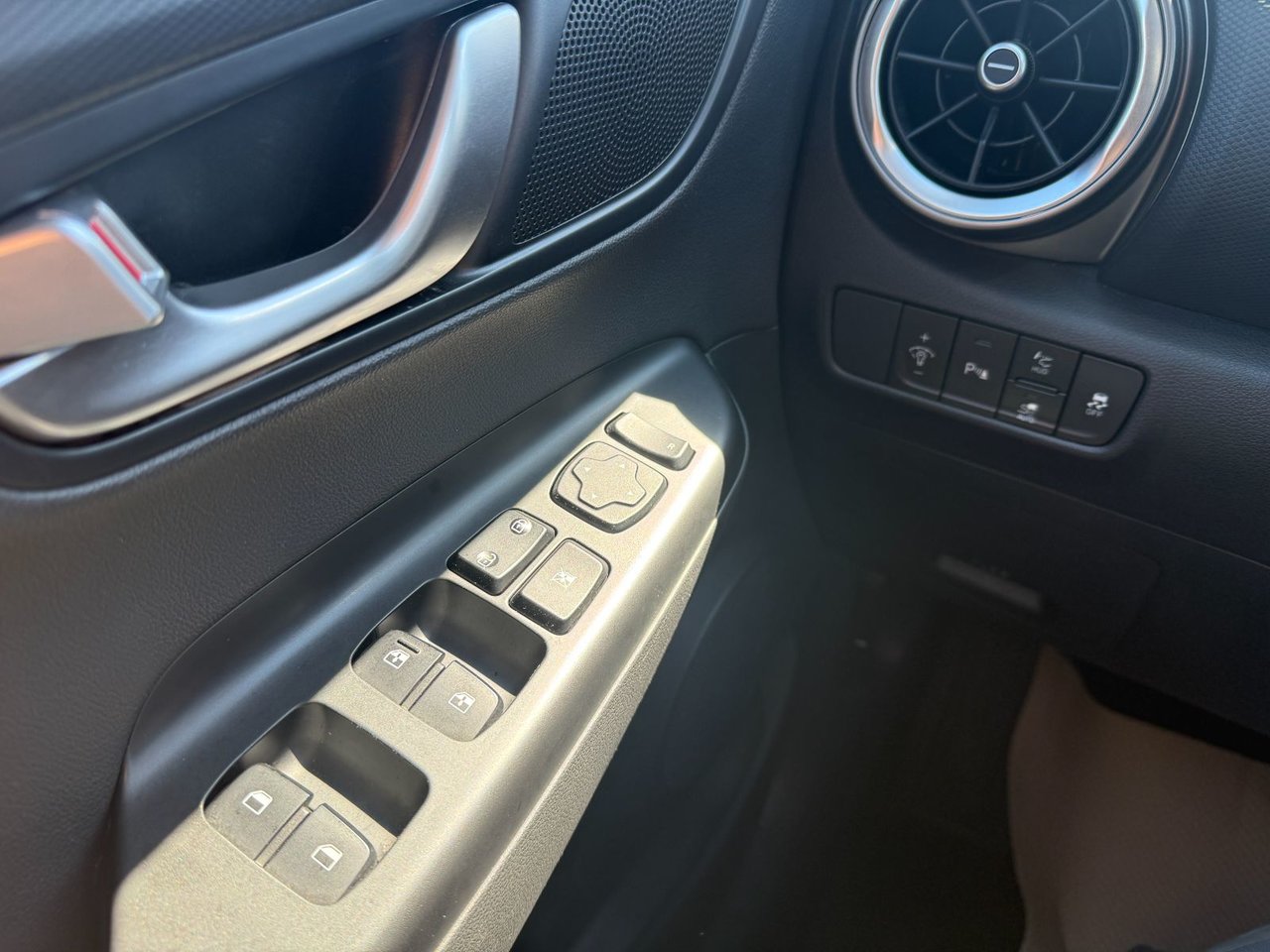 Hyundai Kona Electric Ultimate 2022-12