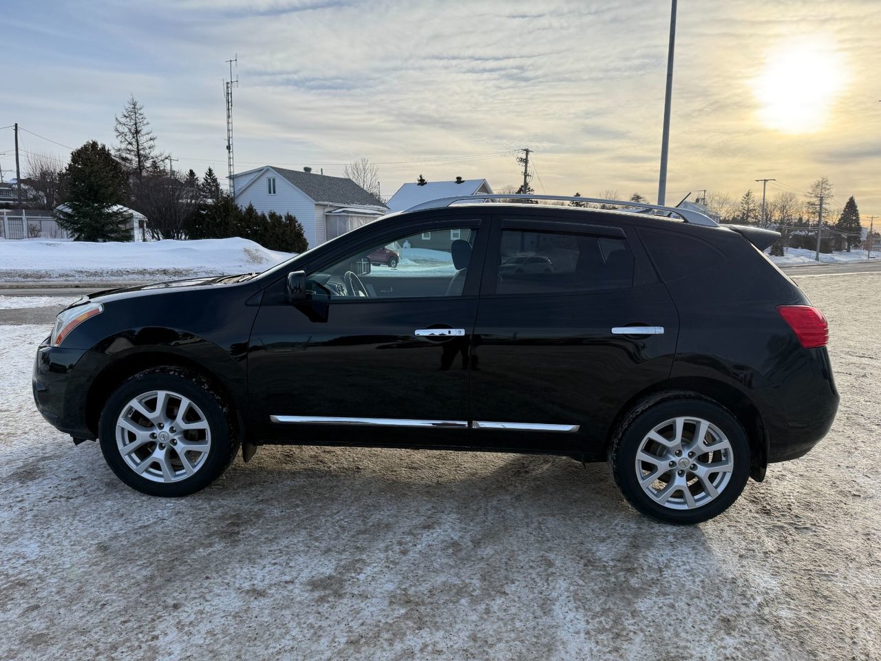 Nissan Rogue SL 2012-8