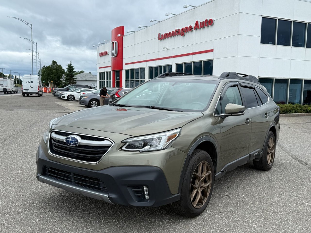 2020 Subaru Outback Limited-0
