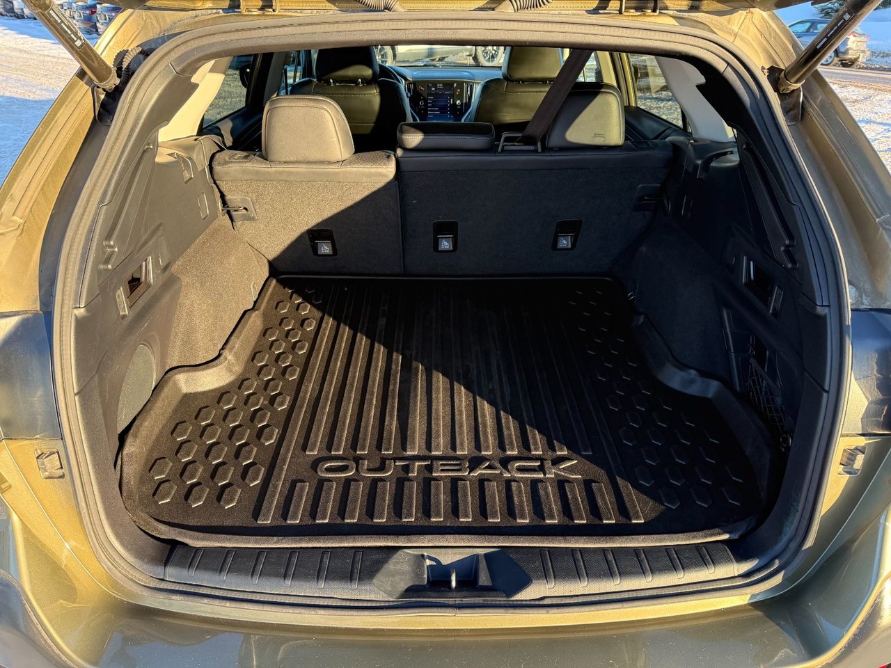 Subaru Outback Limited 2020-7