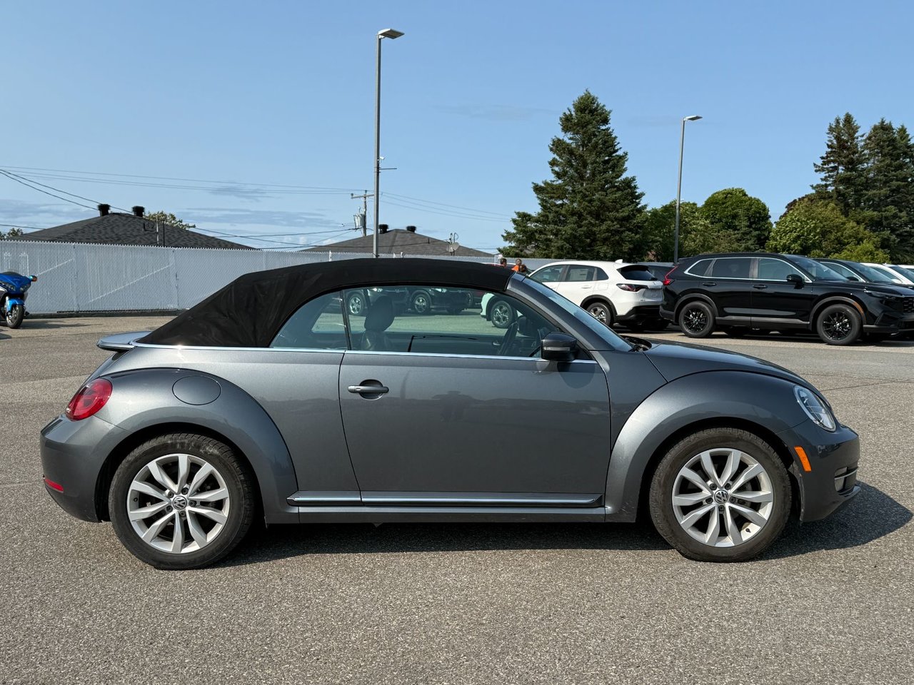 Volkswagen Beetle Convertible Comfortline 2014-3