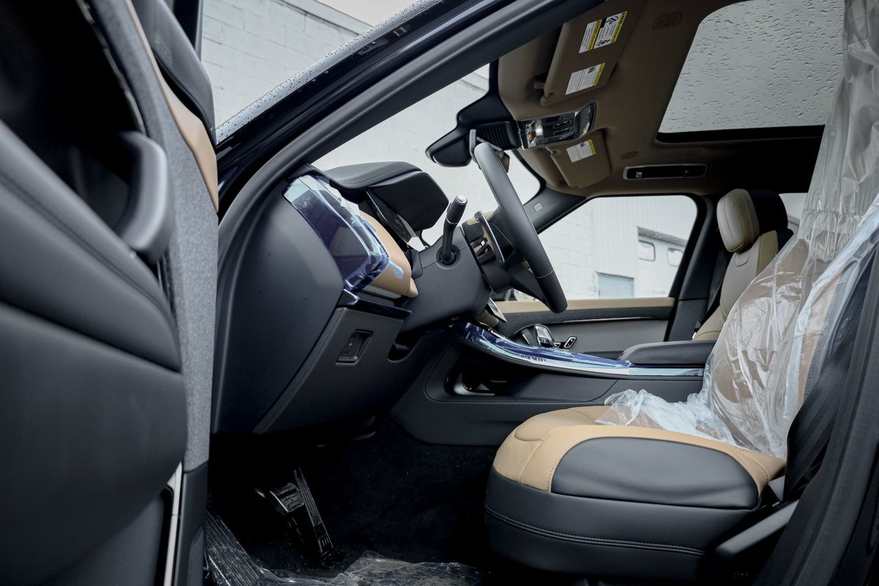 2026 Land Rover RANGE ROVER SPORT DYNAMIC HSE-8