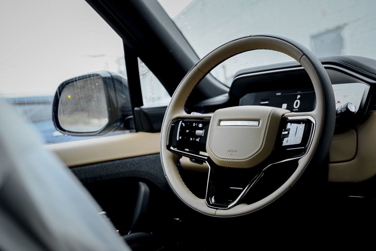 2026 Land Rover RANGE ROVER SPORT DYNAMIC HSE-21