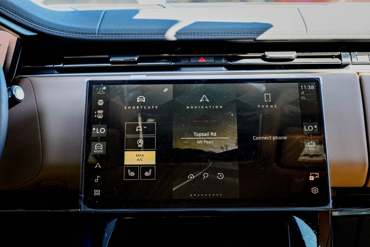 2026 Land Rover Range Rover Sport Dynamic SE-15