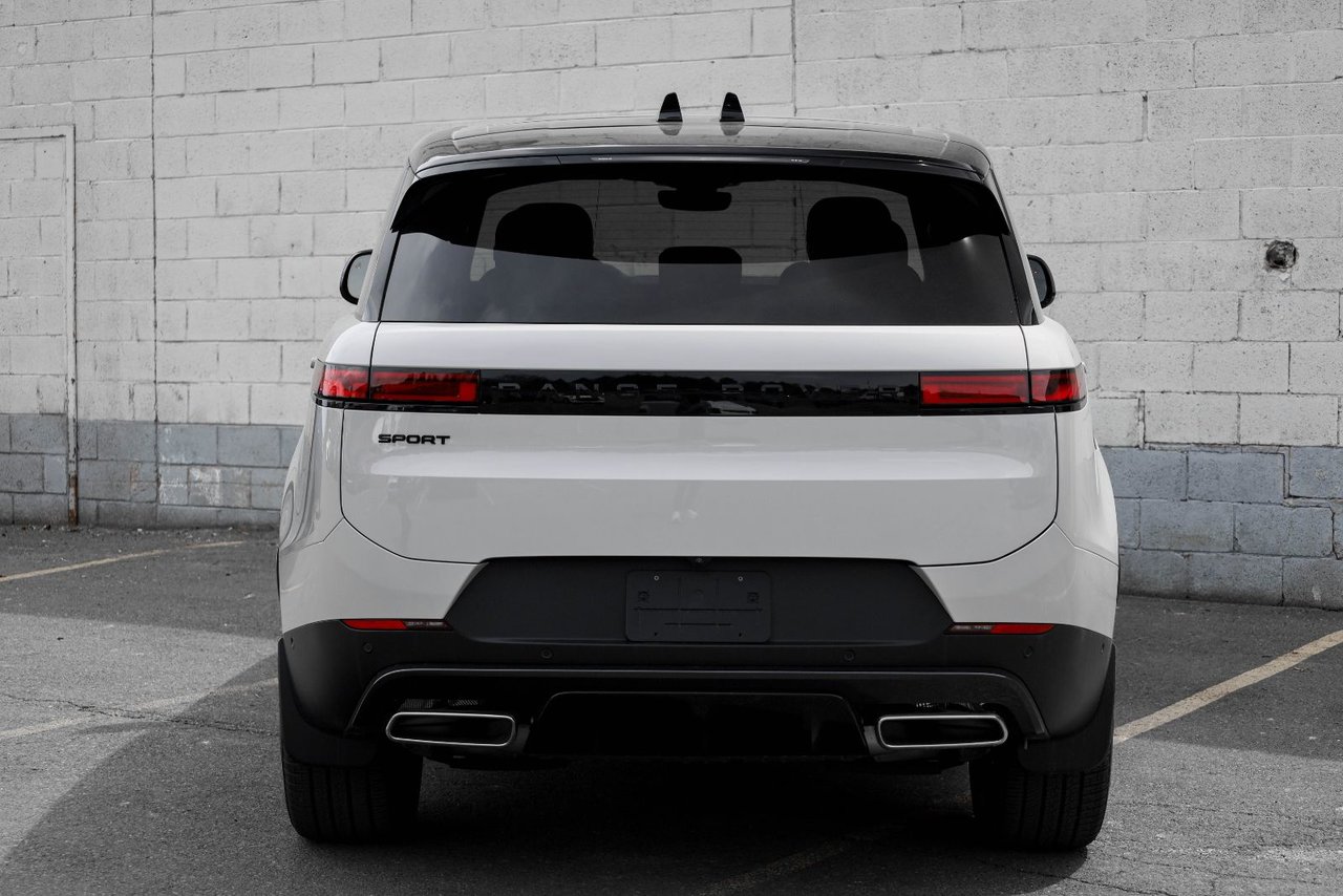 2026 Land Rover Range Rover Sport S-8