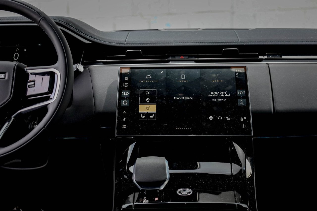 2026 Land Rover Range Rover Sport S-16