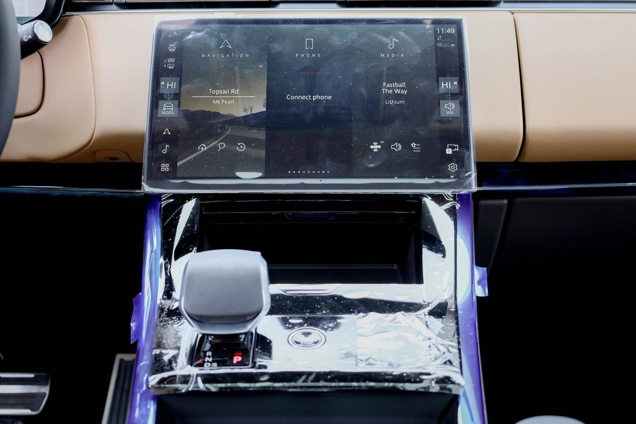 2026 Land Rover Range Rover Sport Dynamic HSE-14