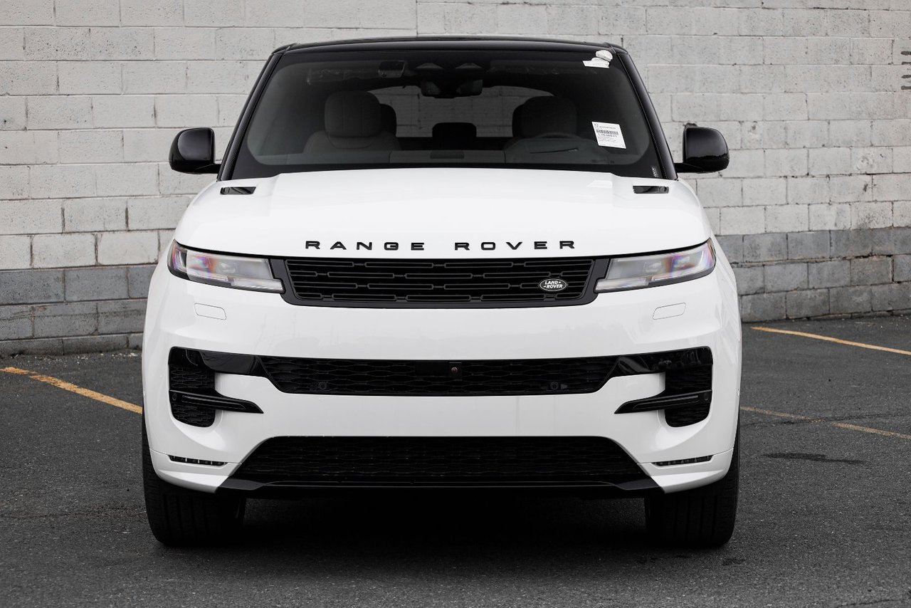 2026 Land Rover Range Rover Sport Dynamic HSE-3