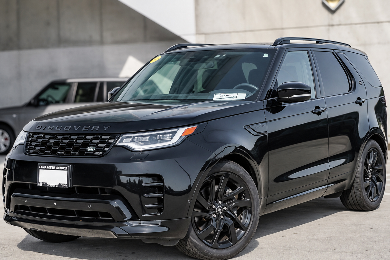 SANTORINI BLACK METALLIC 2025 Land Rover Discovery SUV / Crossover All-Wheel Drive 8-Speed Automatic