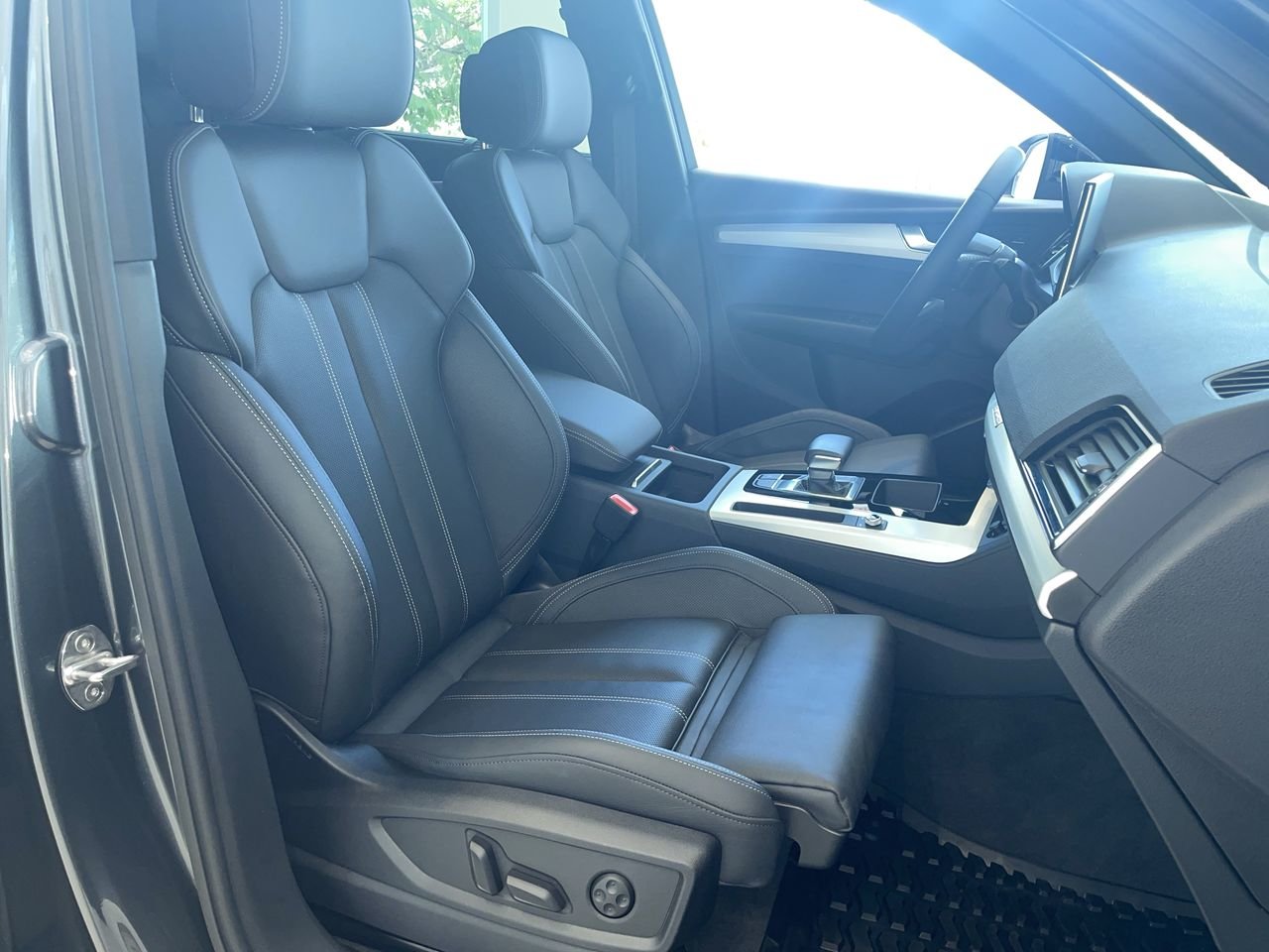 Used 2023 Daytona grey pearl effect Audi 45 2.0T Progressiv quattro 7sp S Tronic image 33