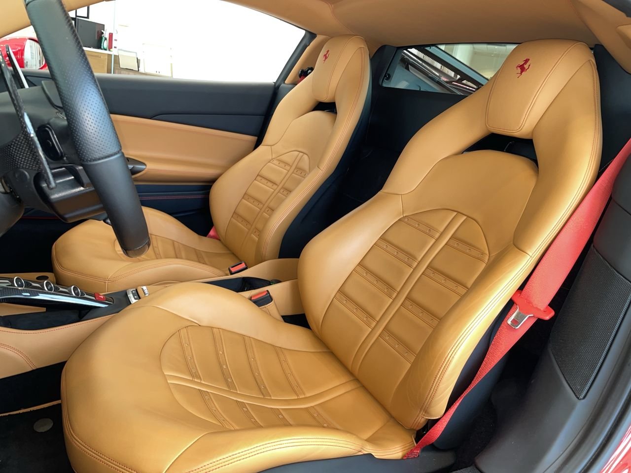 Used 2017 Red Ferrari  image 19