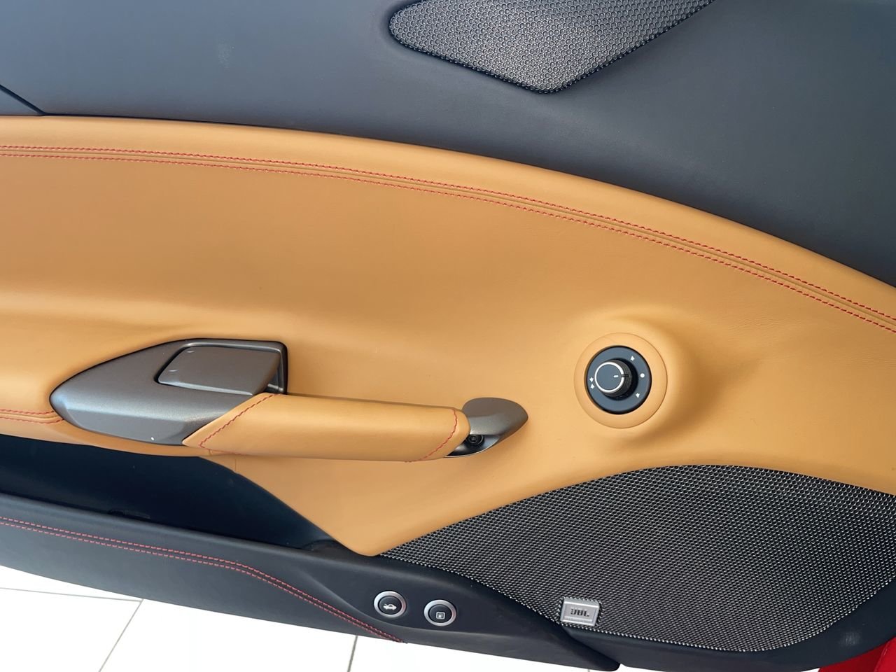 Used 2017 Red Ferrari  image 21