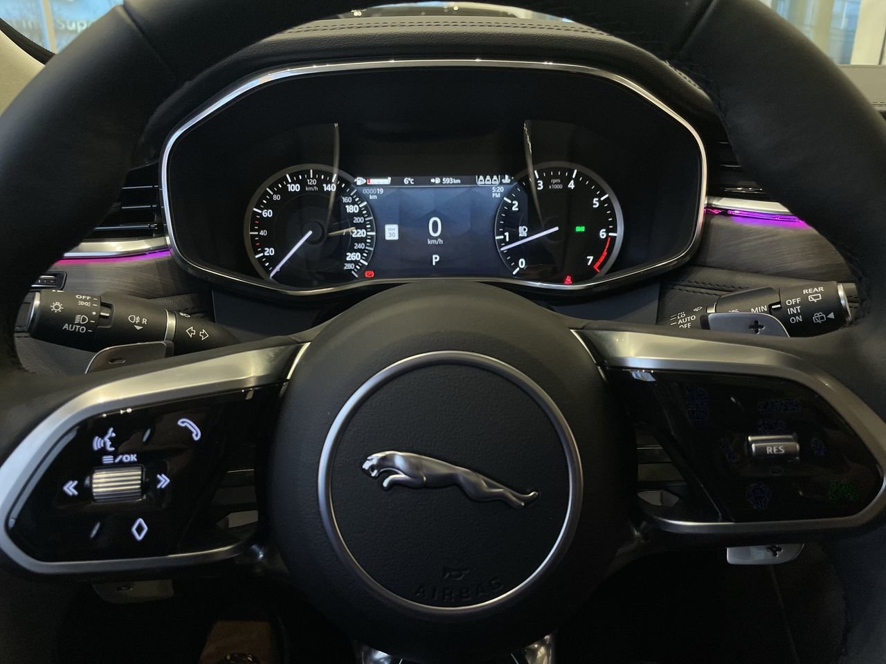 Used 2023 Hakuba Silver Met Jaguar P250 AWD S image 22