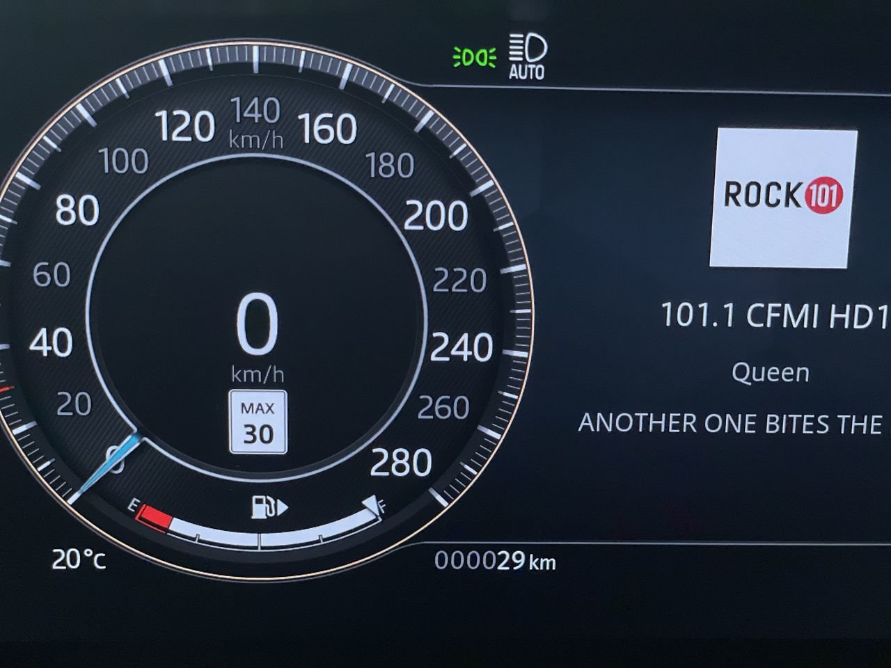 Used 2024 Santorini Black (Met) Jaguar P250 R-DYNAMIC S image 23
