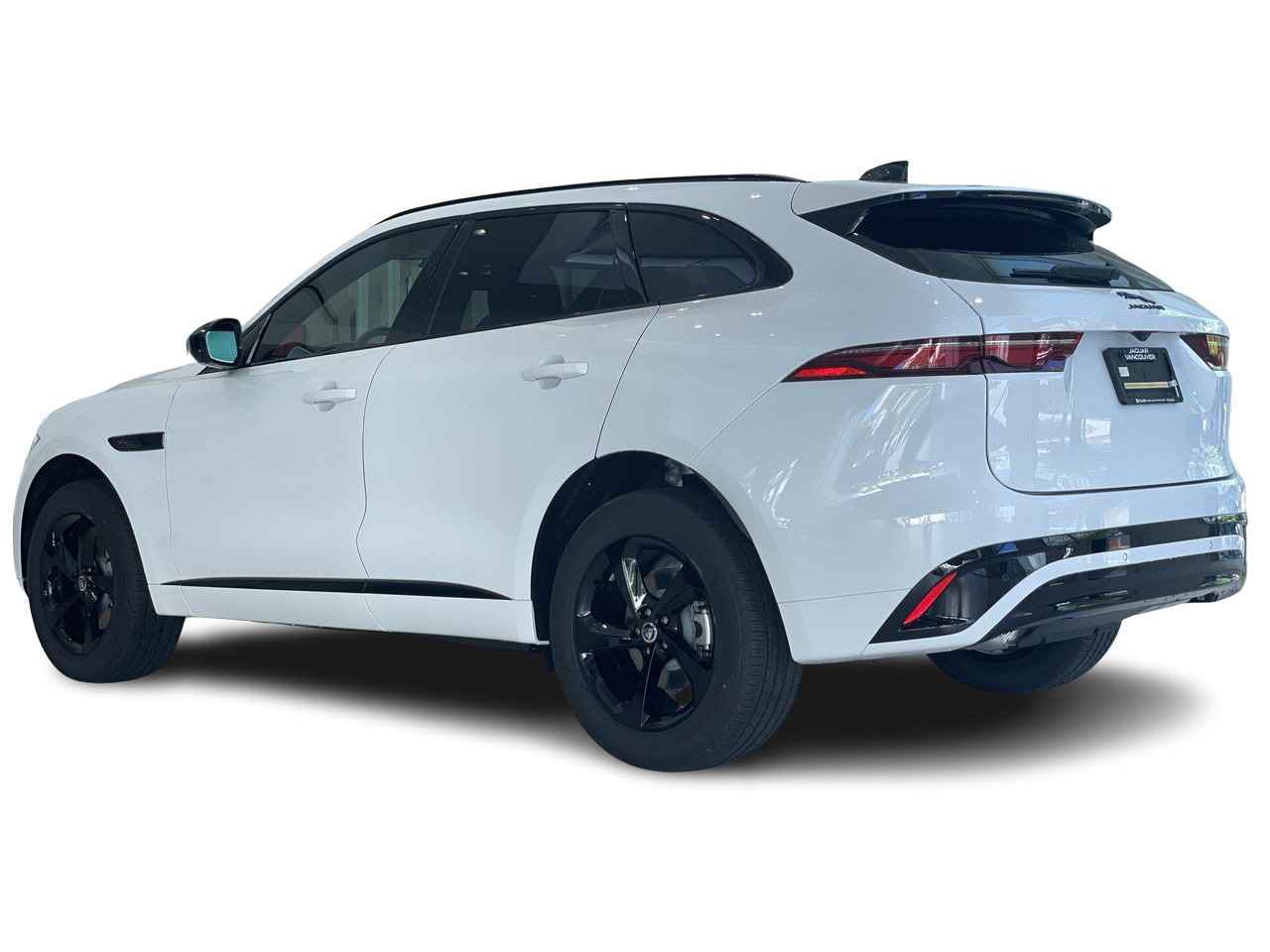 Used 2024 Fuji White Jaguar P250 R-DYNAMIC S image 8