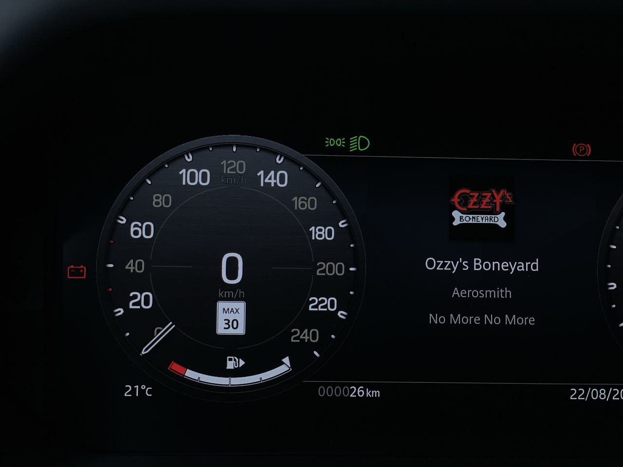 New 2023 Carpathian Grey Premium Metalic Land Rover X image 23