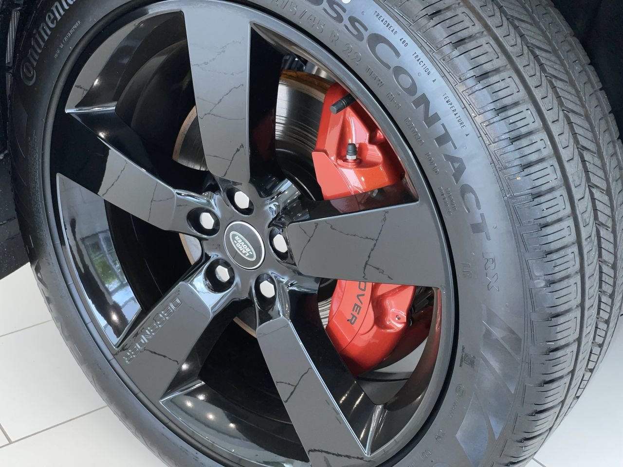New 2023 Carpathian Grey Premium Metalic Land Rover X image 18