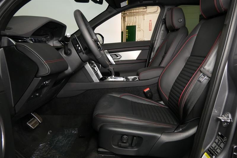 Used 2023 Eiger Grey Met Land Rover 247hp R-Dynamic S image 16