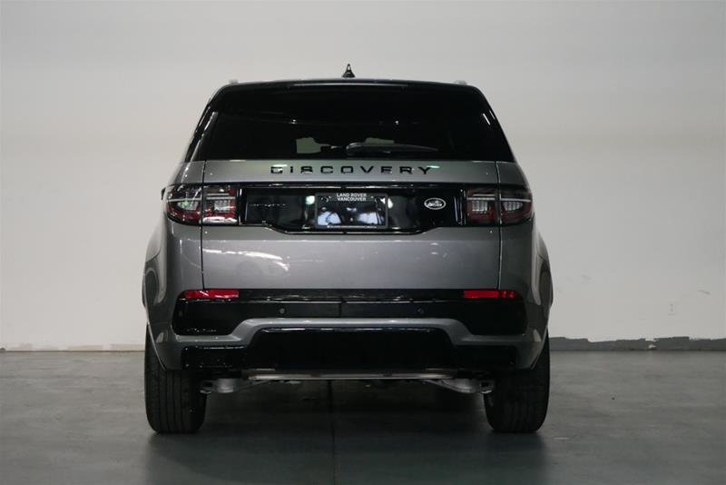 Used 2023 Eiger Grey Met Land Rover 247hp R-Dynamic S image 9