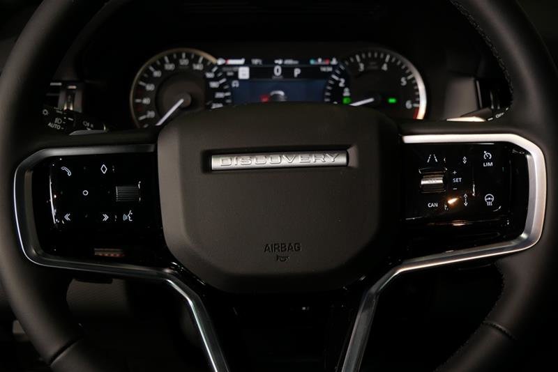 Used 2023 Fuji White (Solid) Land Rover 247hp R-Dynamic S image 21