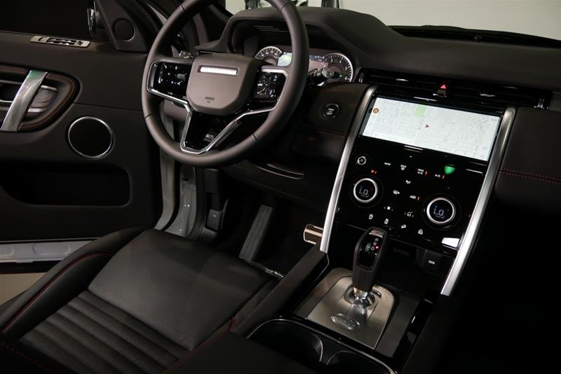 Used 2023 Fuji White (Solid) Land Rover 247hp R-Dynamic S image 20