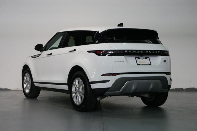 Used 2023 Fuji White (Solid) Land Rover P250 S image 10