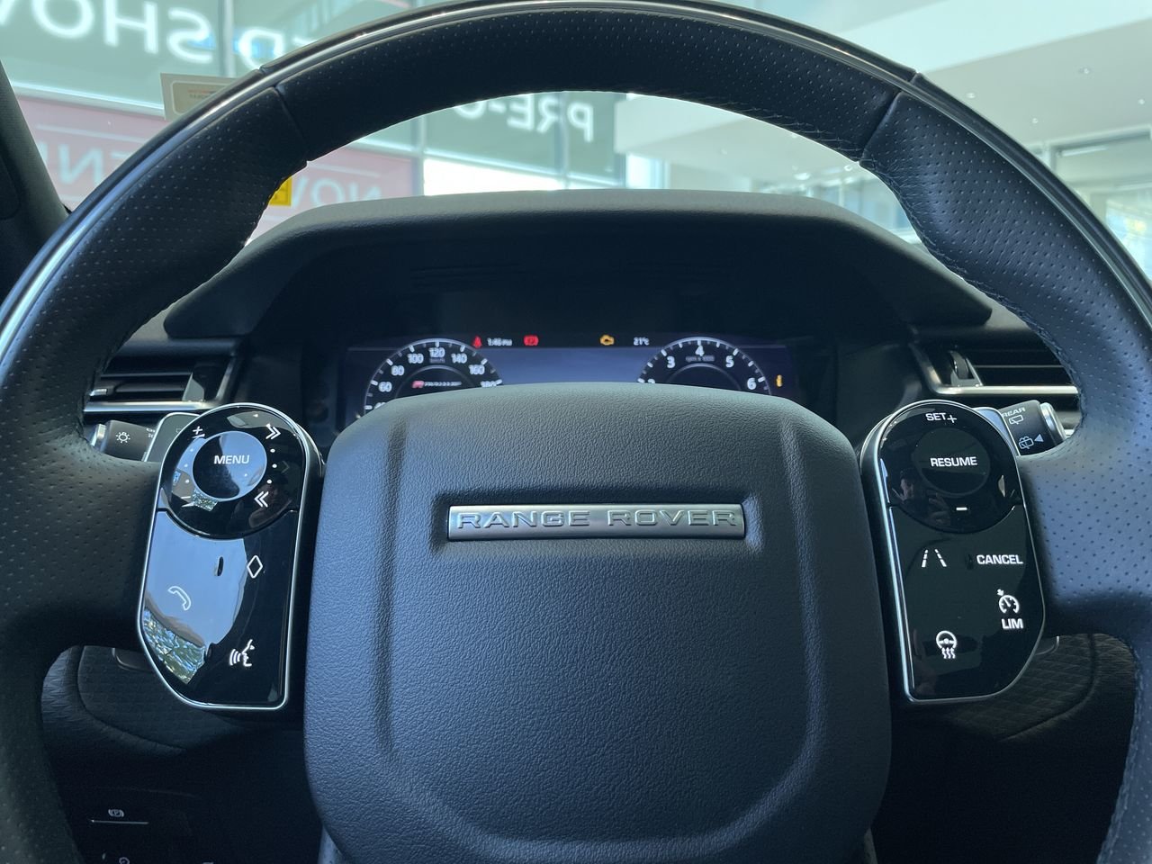 Used 2020 Fuji White Land Rover P300 R-Dynamic S image 22