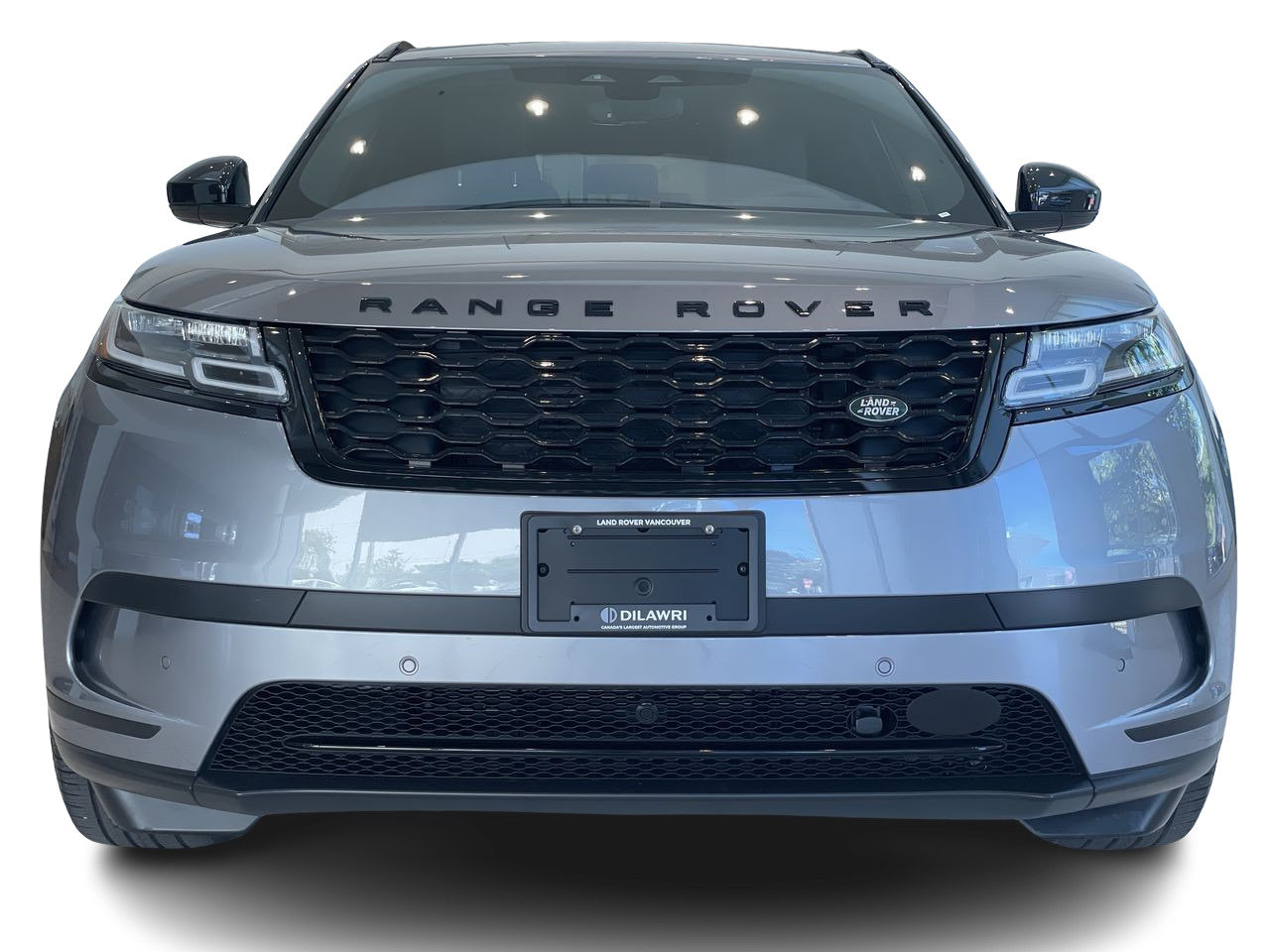 Used 2023 Eiger Grey Met Land Rover P250 S image 3