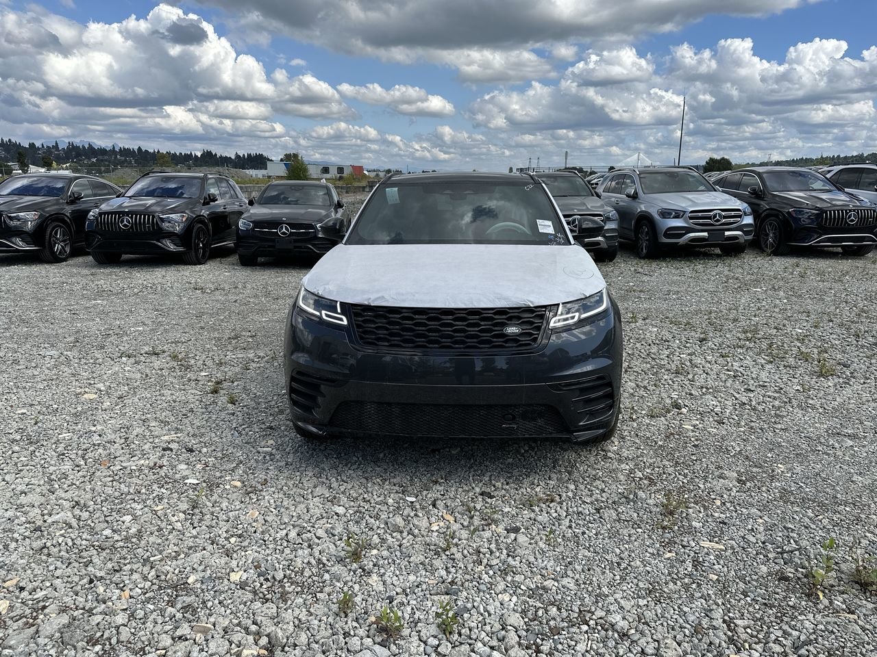 New 2023 Carpathian Grey Premium Met Land Rover P340 R-Dynamic S image 3