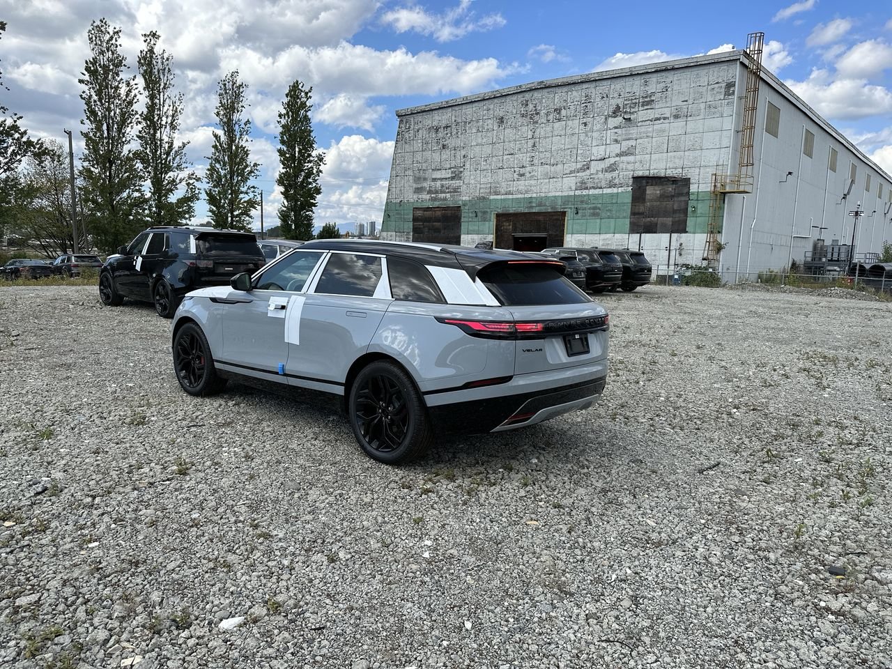 New 2024 Arroios Grey Land Rover DYNAMIC SE image 6