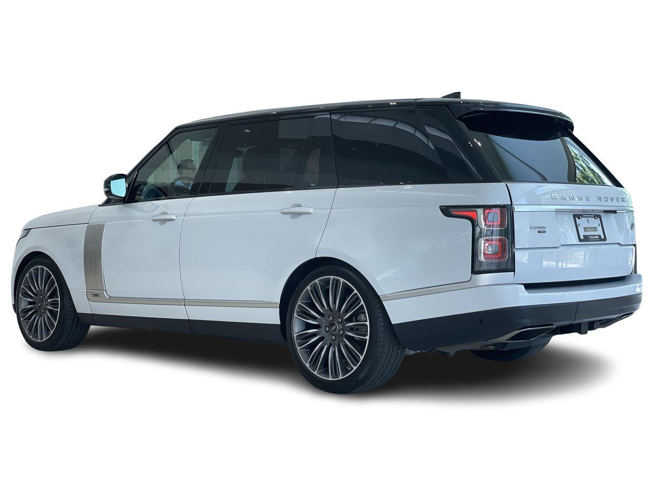 Used 2021 Yulong White Met Land Rover 5.0L V8 Supercharged P525 Autobiography LWB image 8