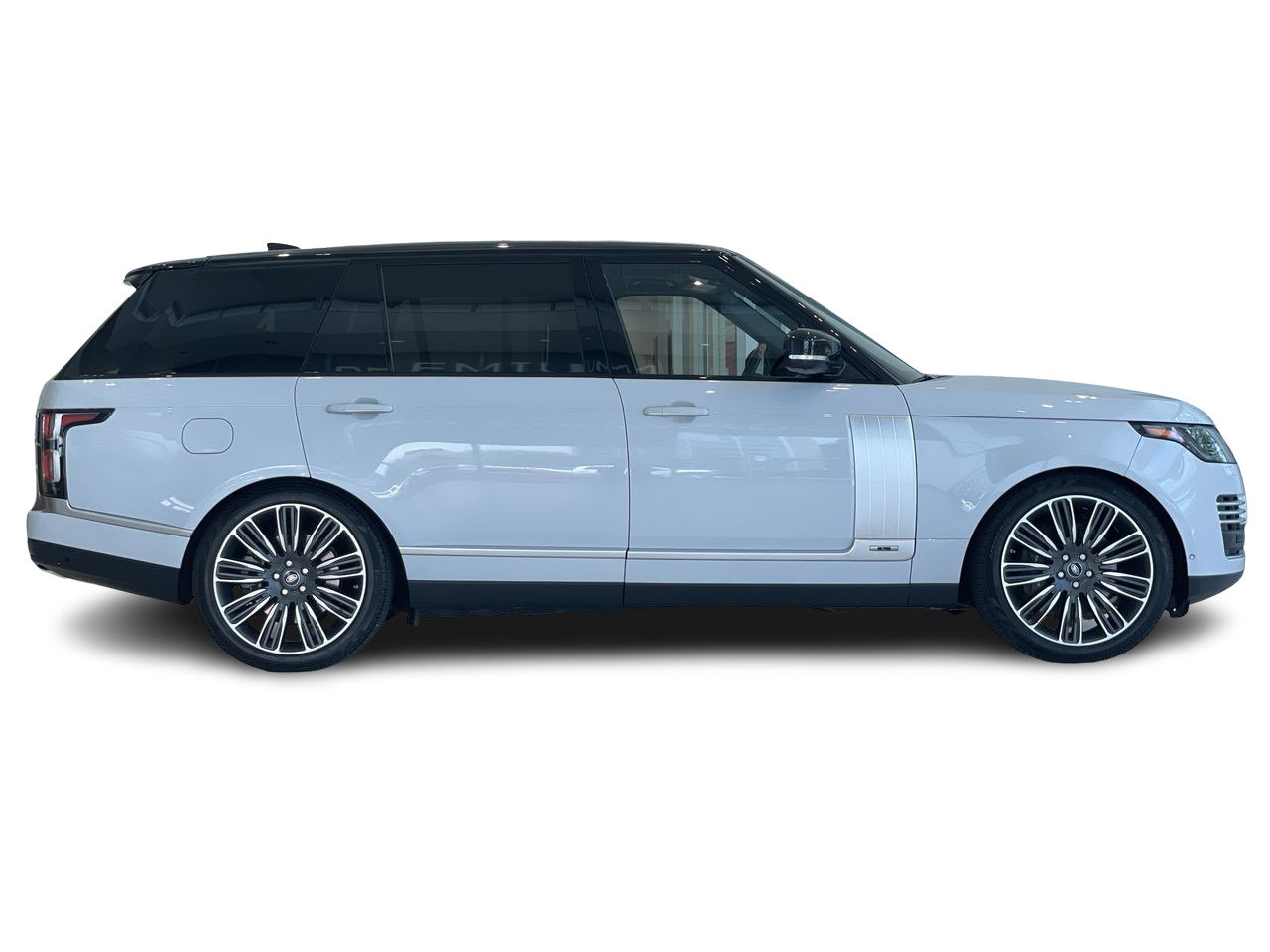 Used 2021 Yulong White Met Land Rover 5.0L V8 Supercharged P525 Autobiography LWB image 15