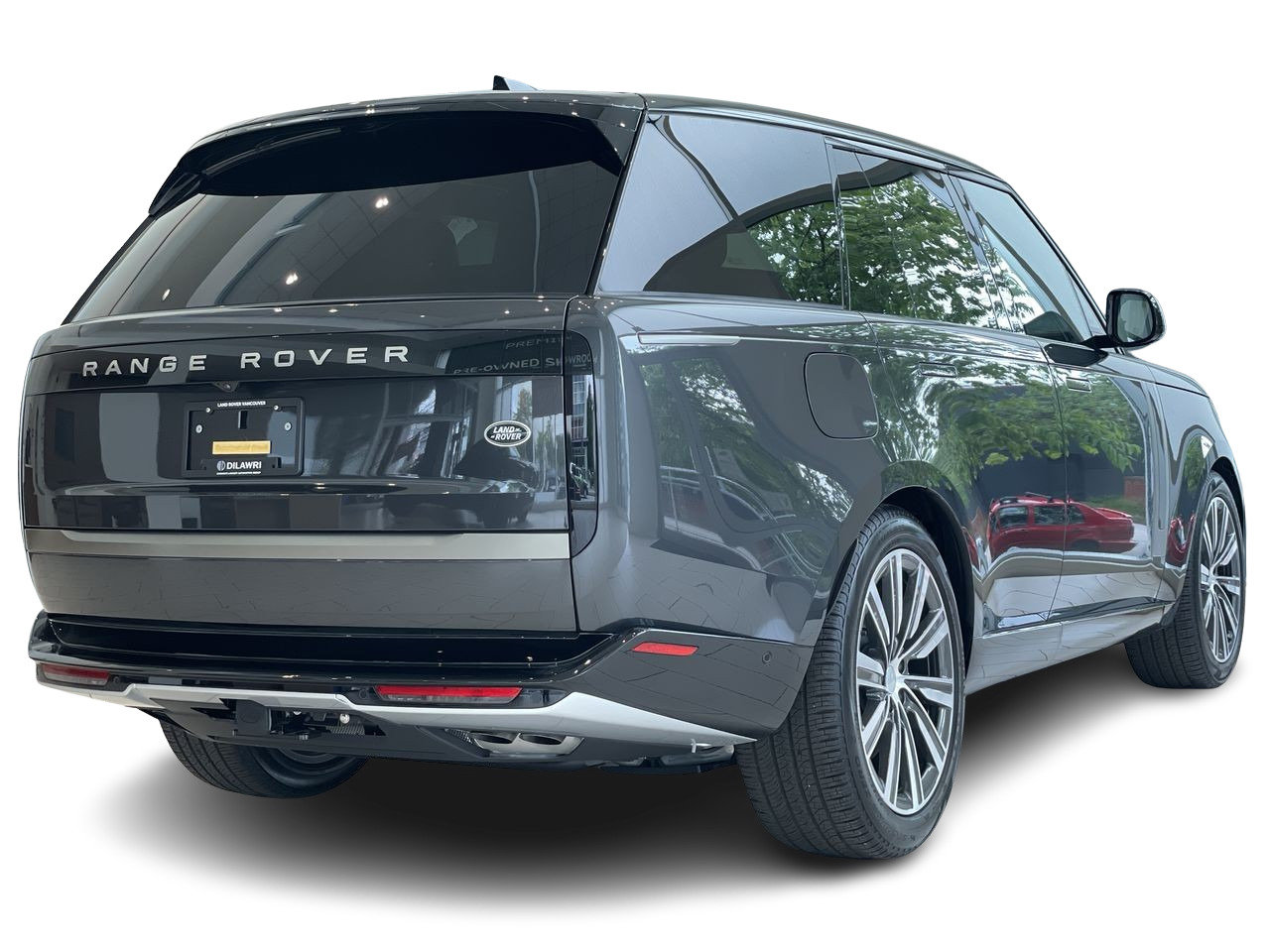 New 2023 Carpathian Grey Premium Metallic Land Rover SE SWB image 13