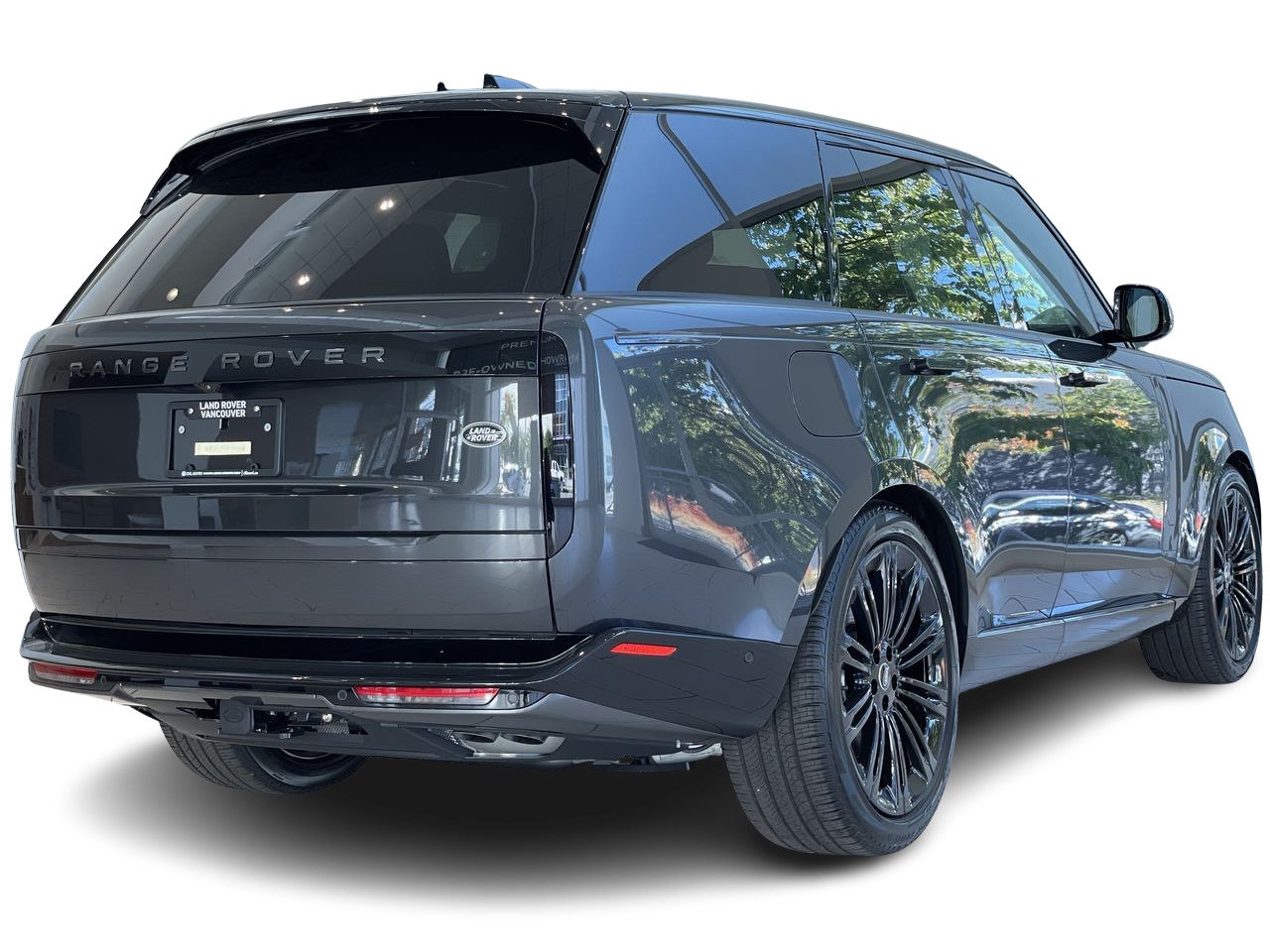 New 2023 Carpathian Grey Premium Metallic Land Rover SE SWB image 13