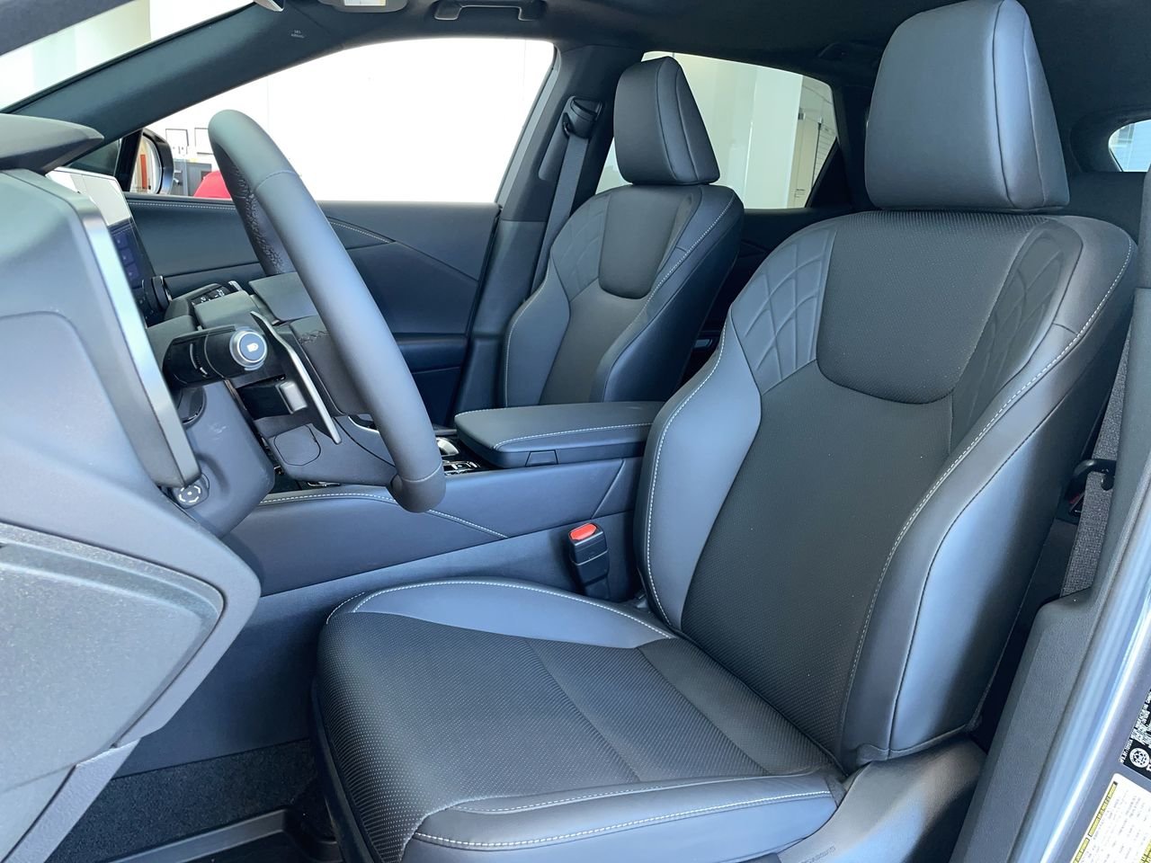 Used 2023 Nebula Grey Pearl Lexus 350 image 19