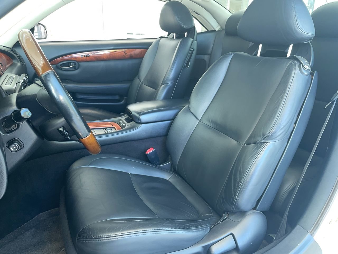 Used 2004 Silver Lexus (V8) 5A image 19