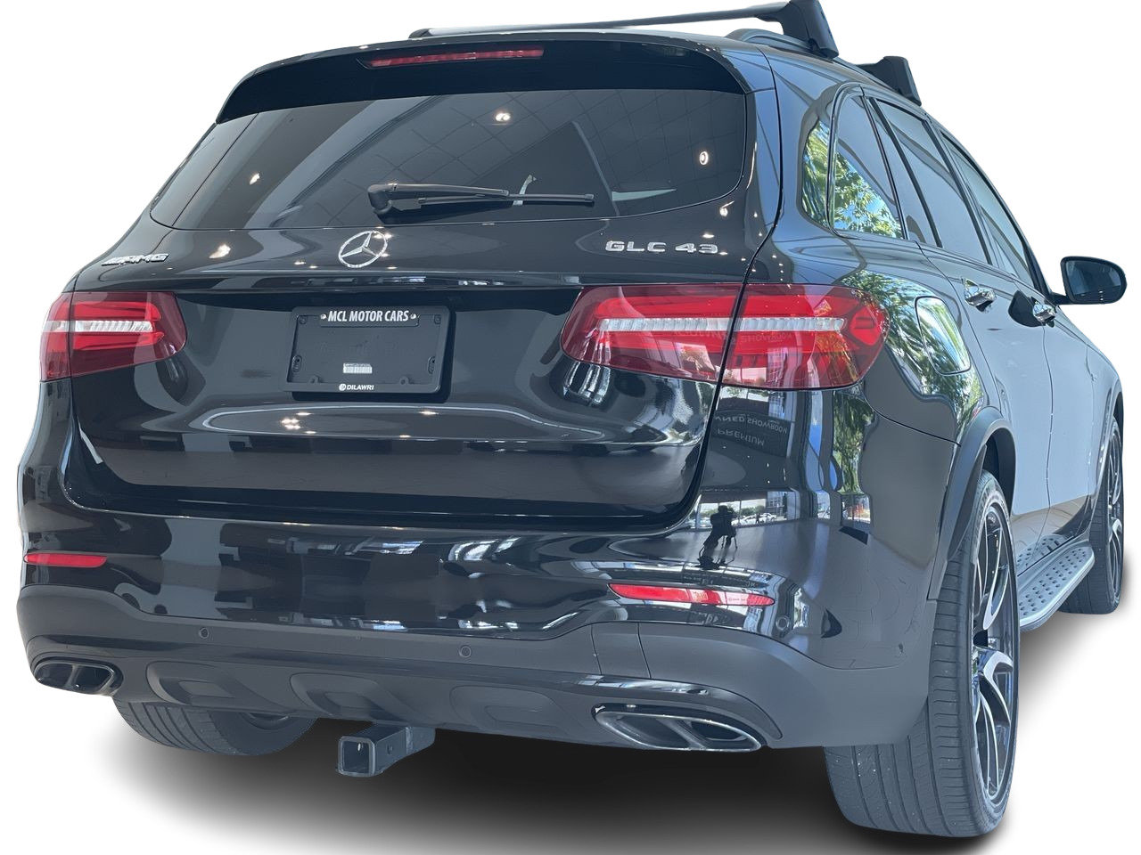 Used 2019 Obsidian Black Met Mercedes-Benz 4MATIC SUV image 12