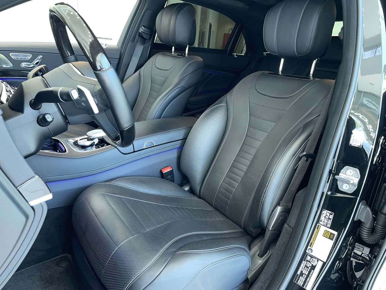 Used 2020 Obsidian Black MET Mercedes-Benz Sedan (LWB) image 19
