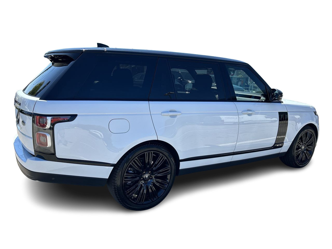 Used 2018 White Land Rover V8 Supercharged LWB image 13