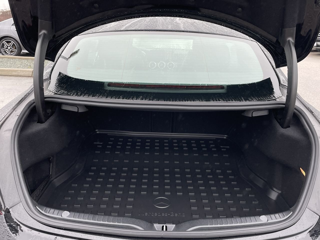 New 2023 Obsidian Black Metallic Mercedes-Benz C 300 4MATIC image 19