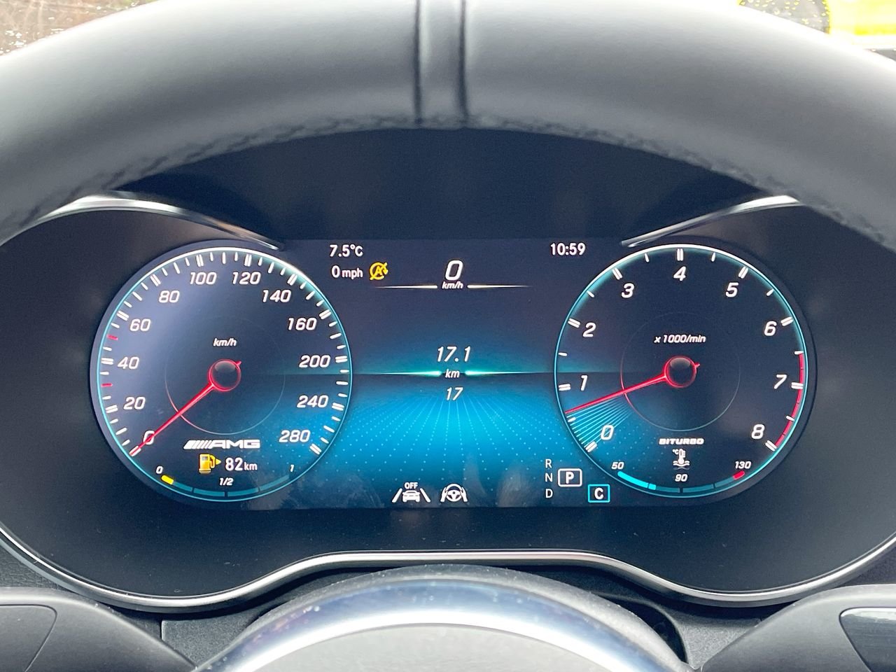 New 2023 Obsidian Black Metallic Mercedes-Benz AMG C 43 4MATIC image 25